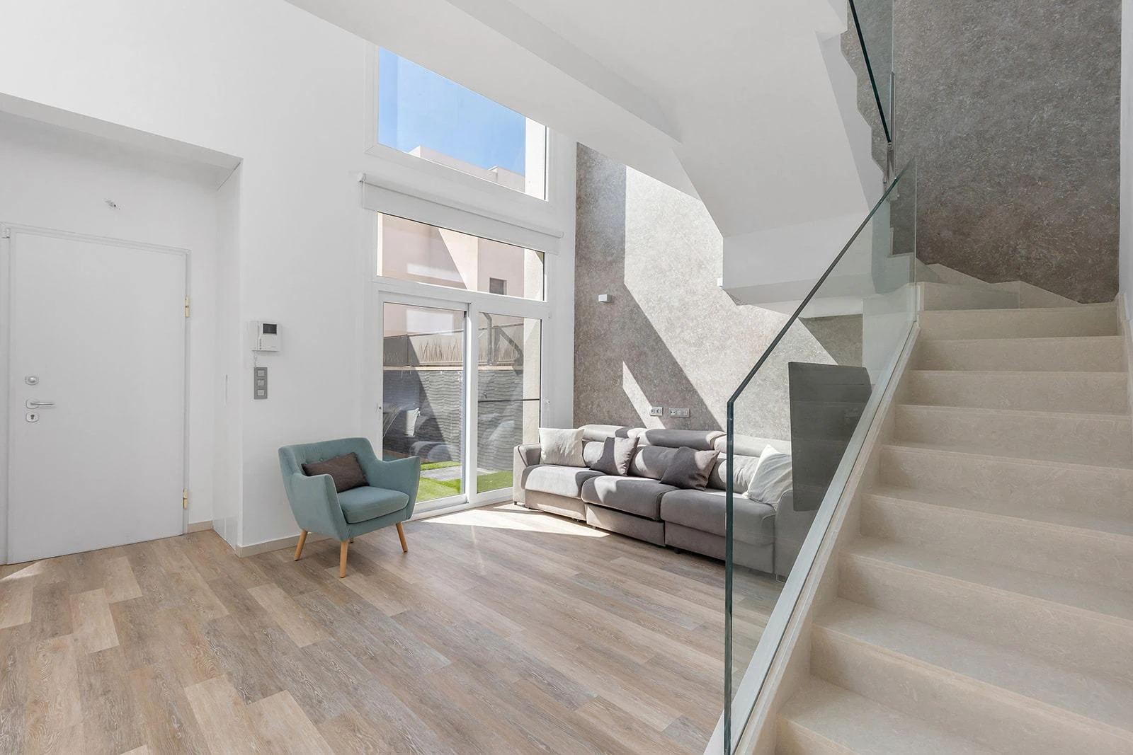Opportunity: New Construction Villa in Pueblo Bravo