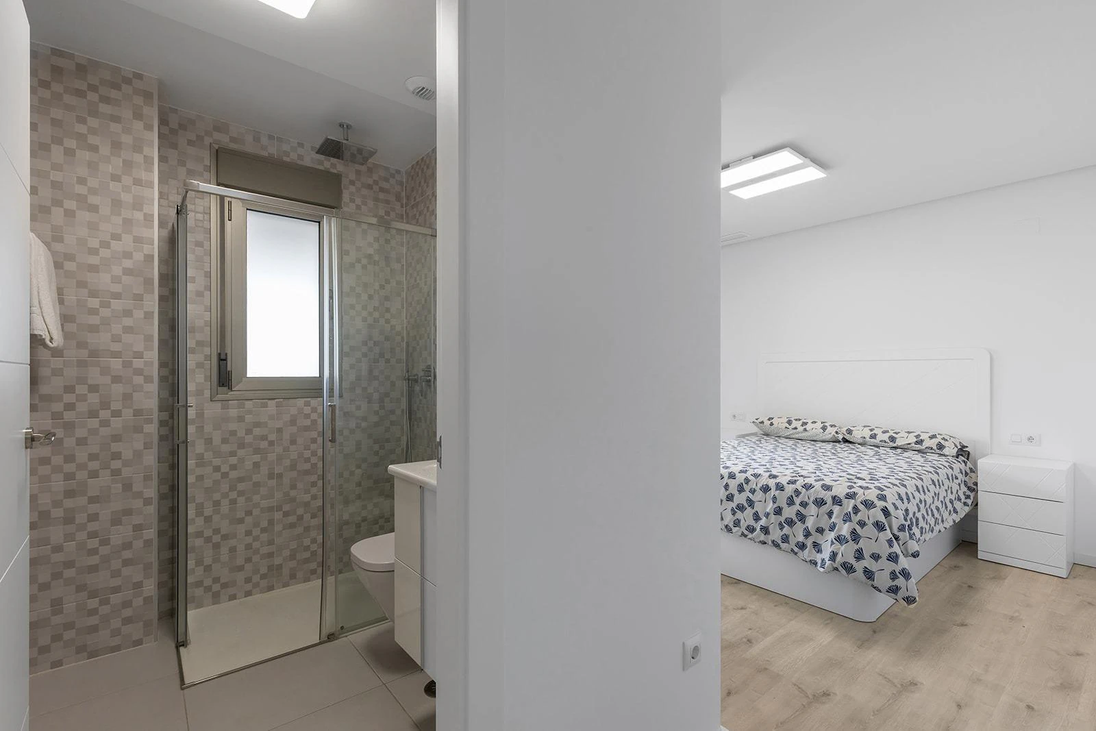 Resale opportunity with 3 bedrooms and 2 bathrooms