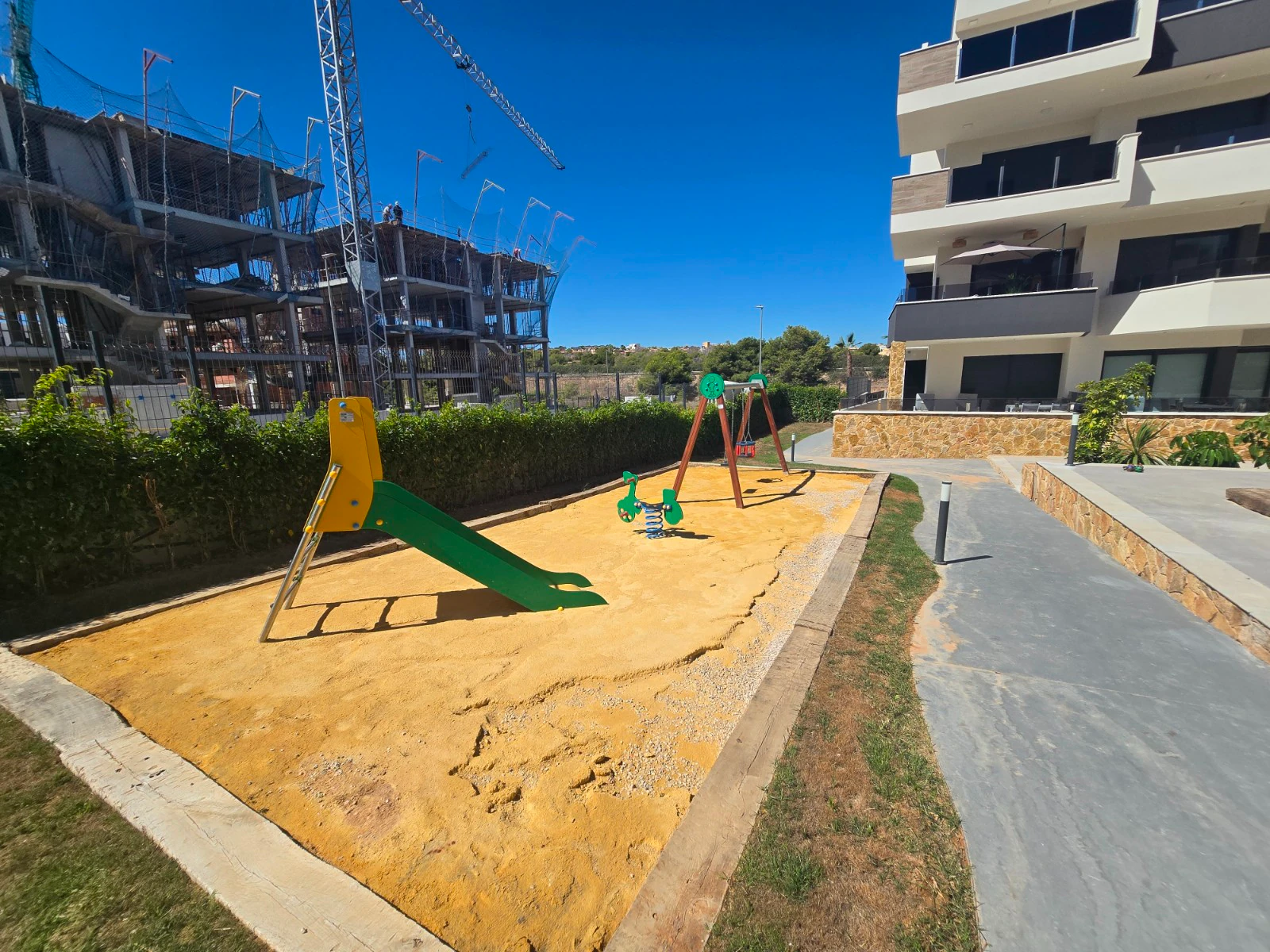 Apartament na sprzedaż w Orihuela Costa *