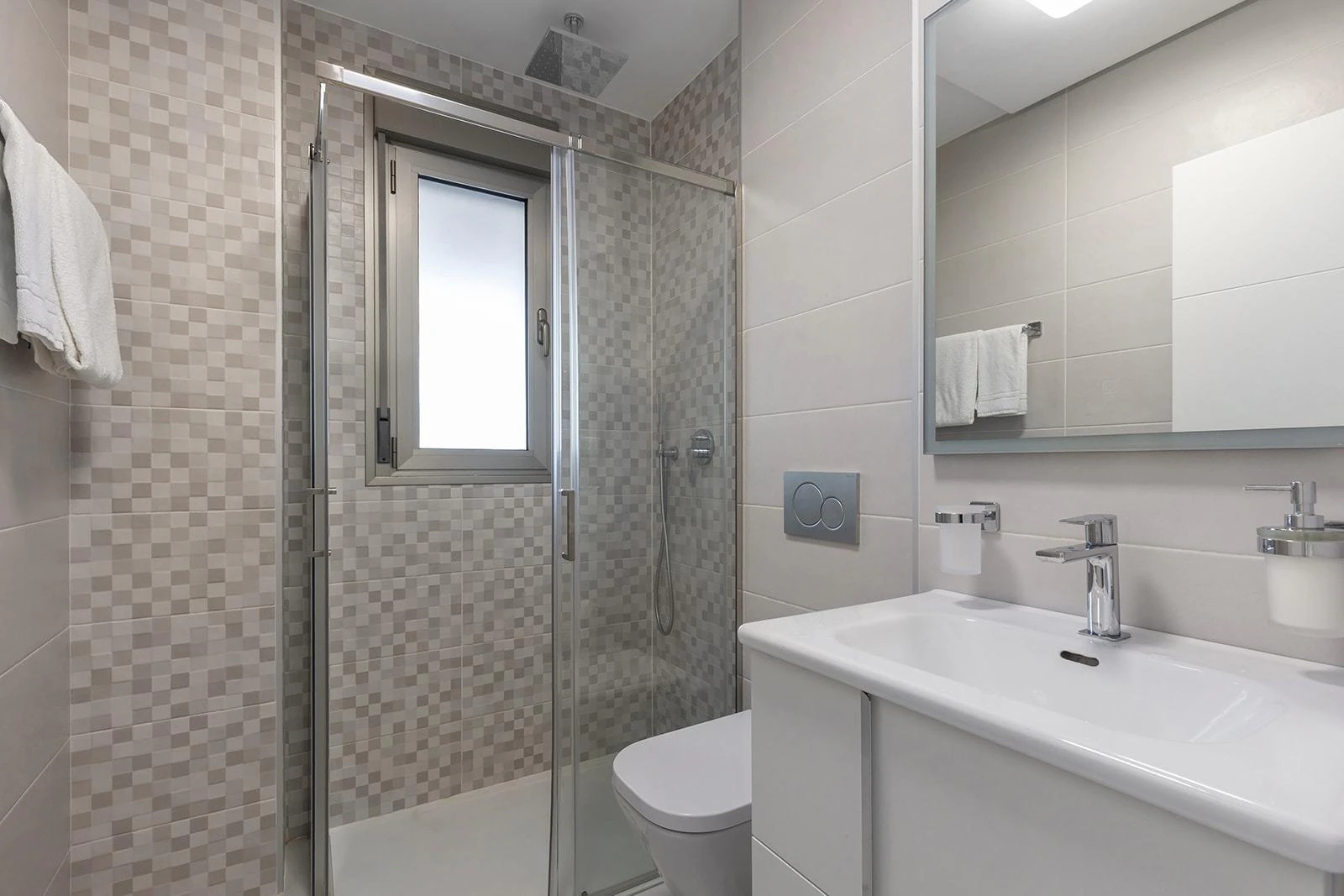 Resale opportunity with 3 bedrooms and 2 bathrooms