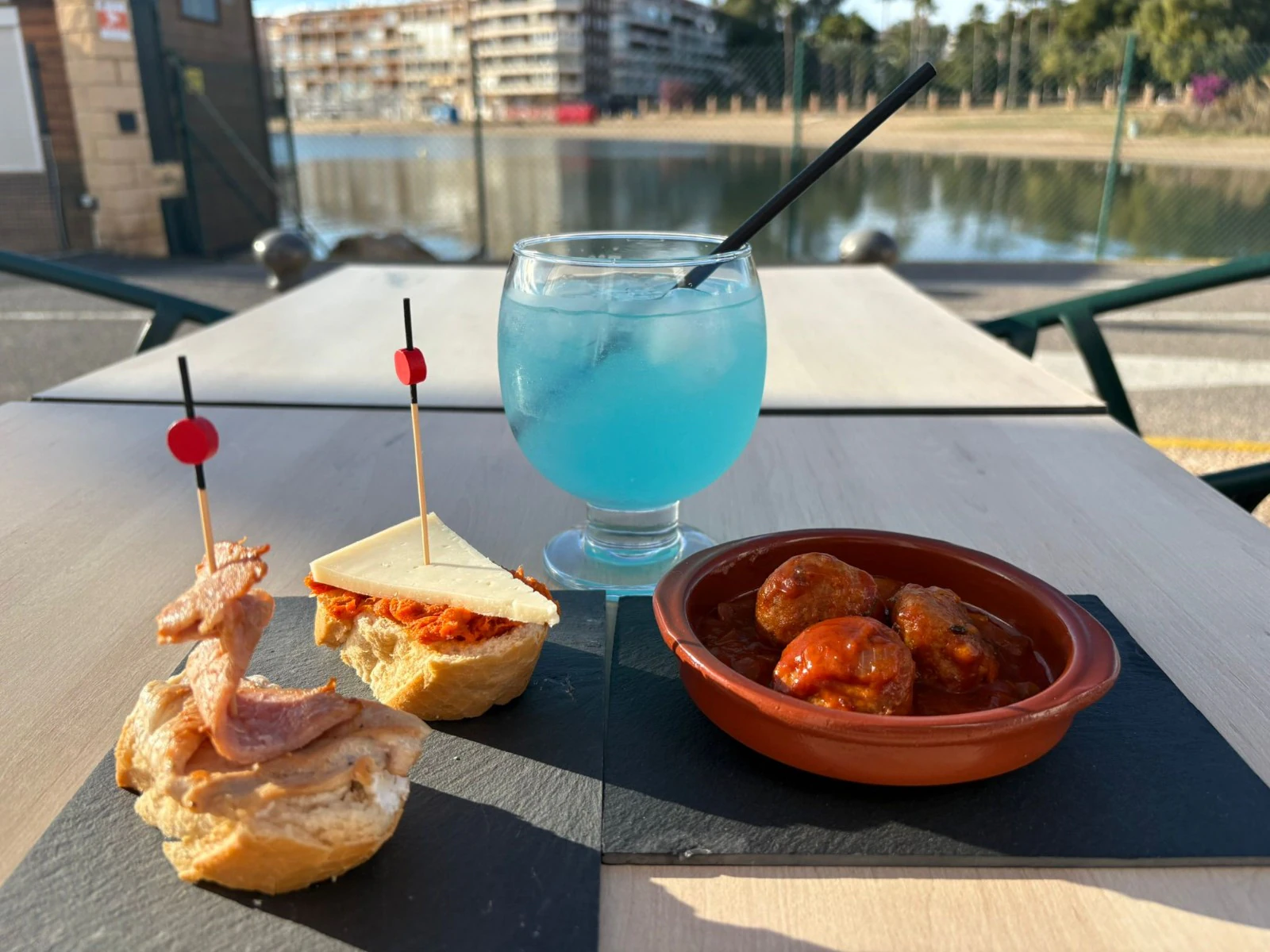 Lokale użytkowe na sprzedaż w Torrevieja