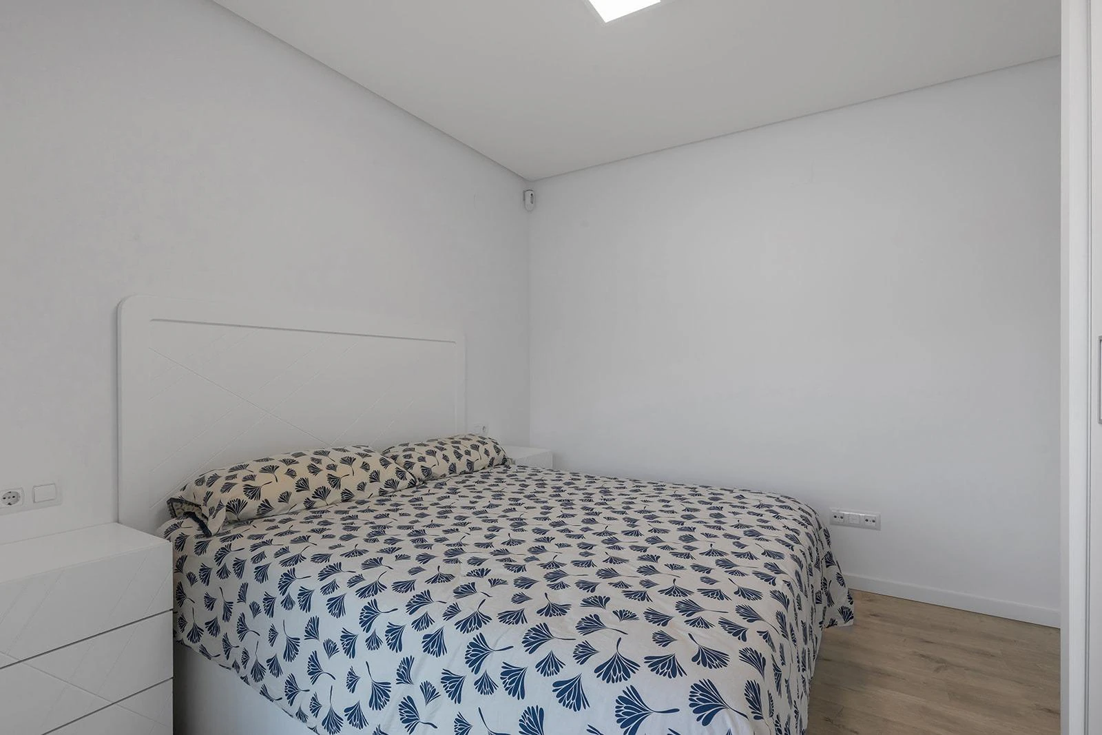 Resale opportunity with 3 bedrooms and 2 bathrooms