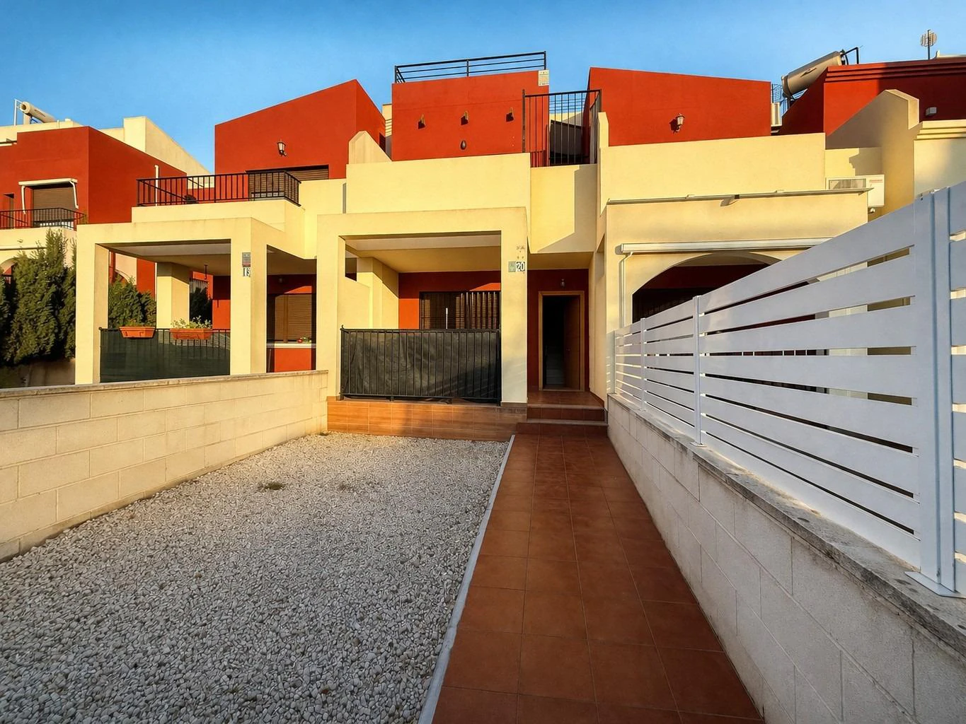 Townhouse opportunity in Aguas Nuevas