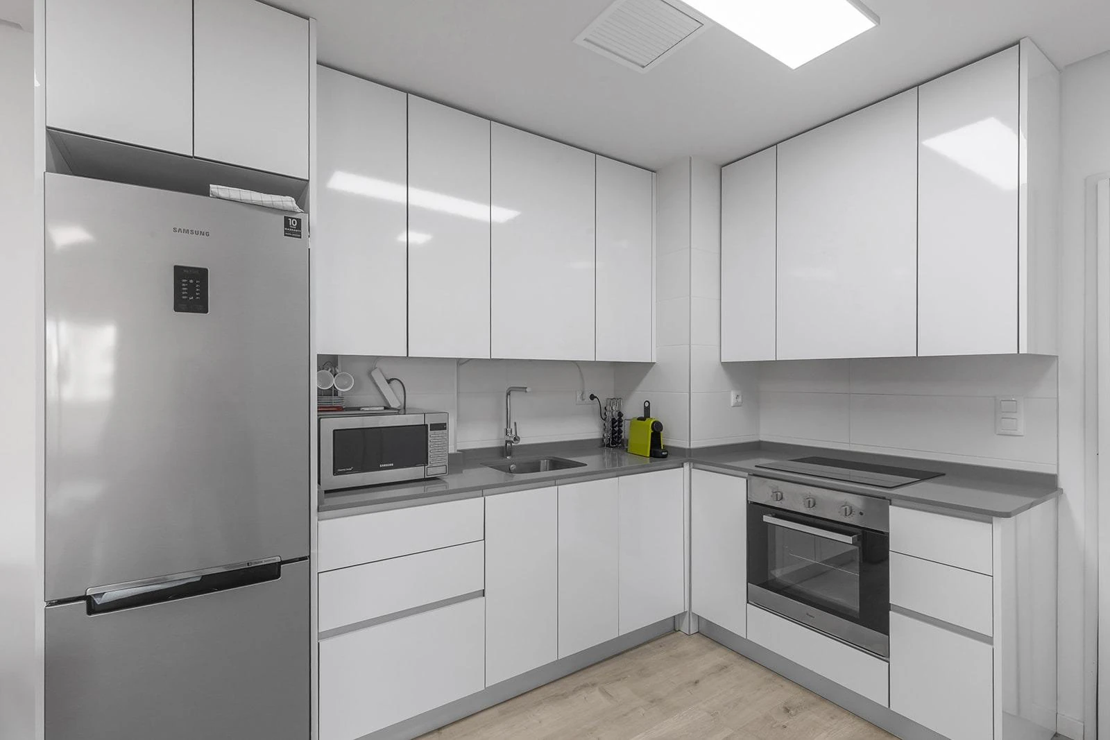 Resale opportunity with 3 bedrooms and 2 bathrooms