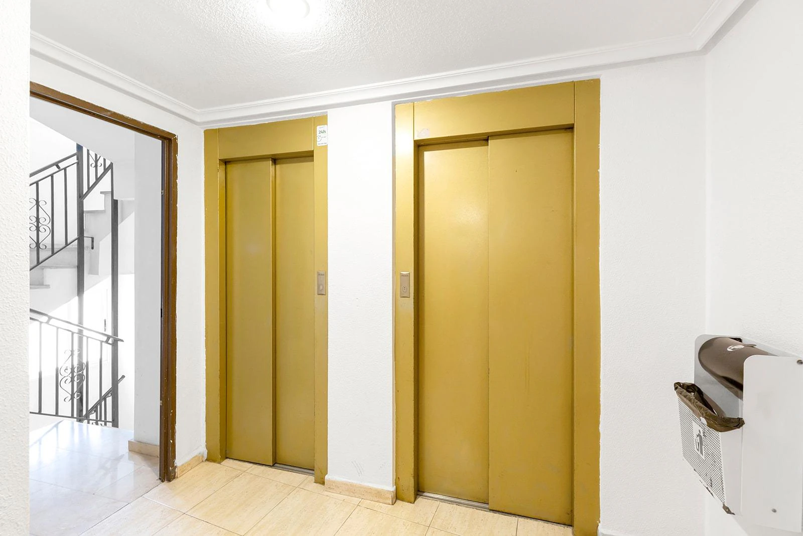 Opportunity for 2 bedrooms with 2 bathrooms