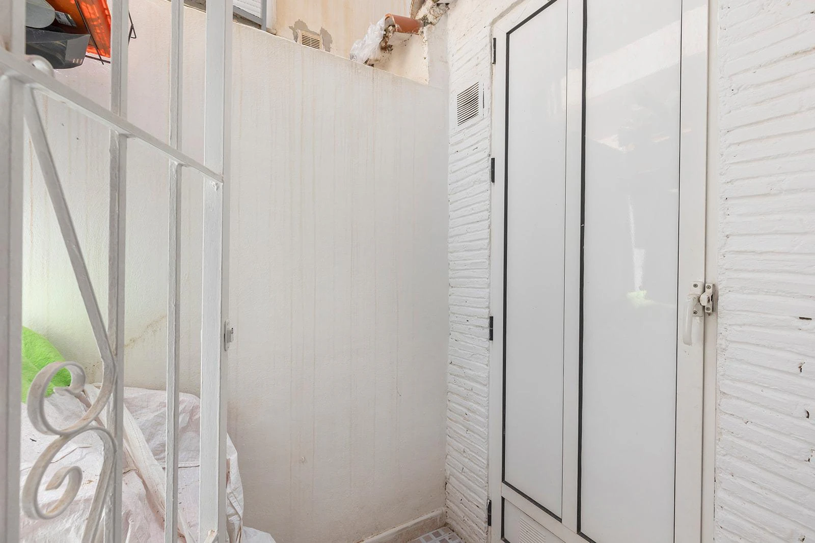 Bungalow Opportunity in Parque de las Naciones