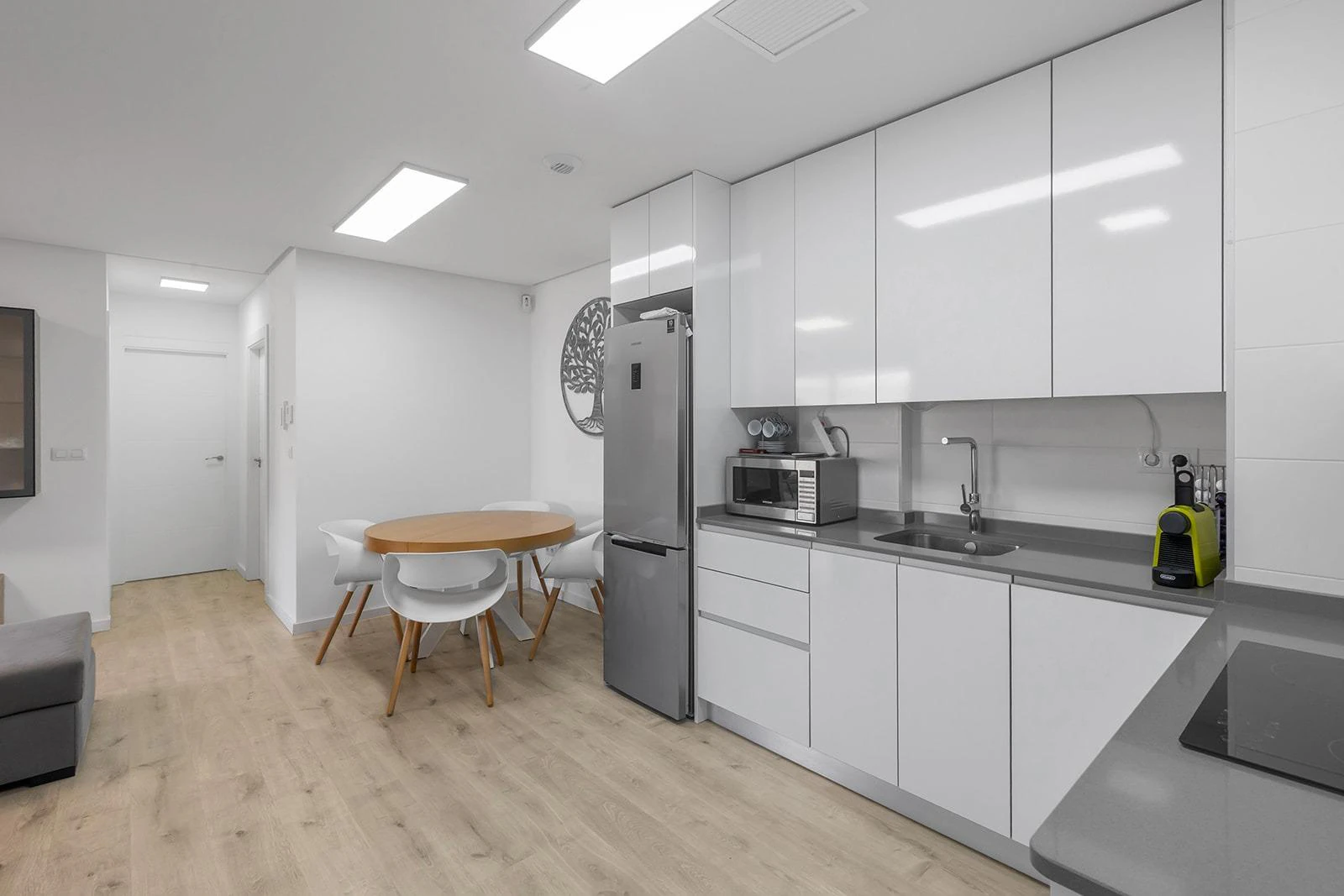Resale opportunity with 3 bedrooms and 2 bathrooms