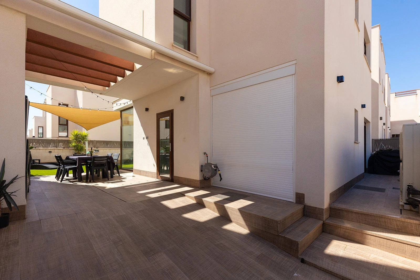 Opportunity: New Construction Villa in Pueblo Bravo