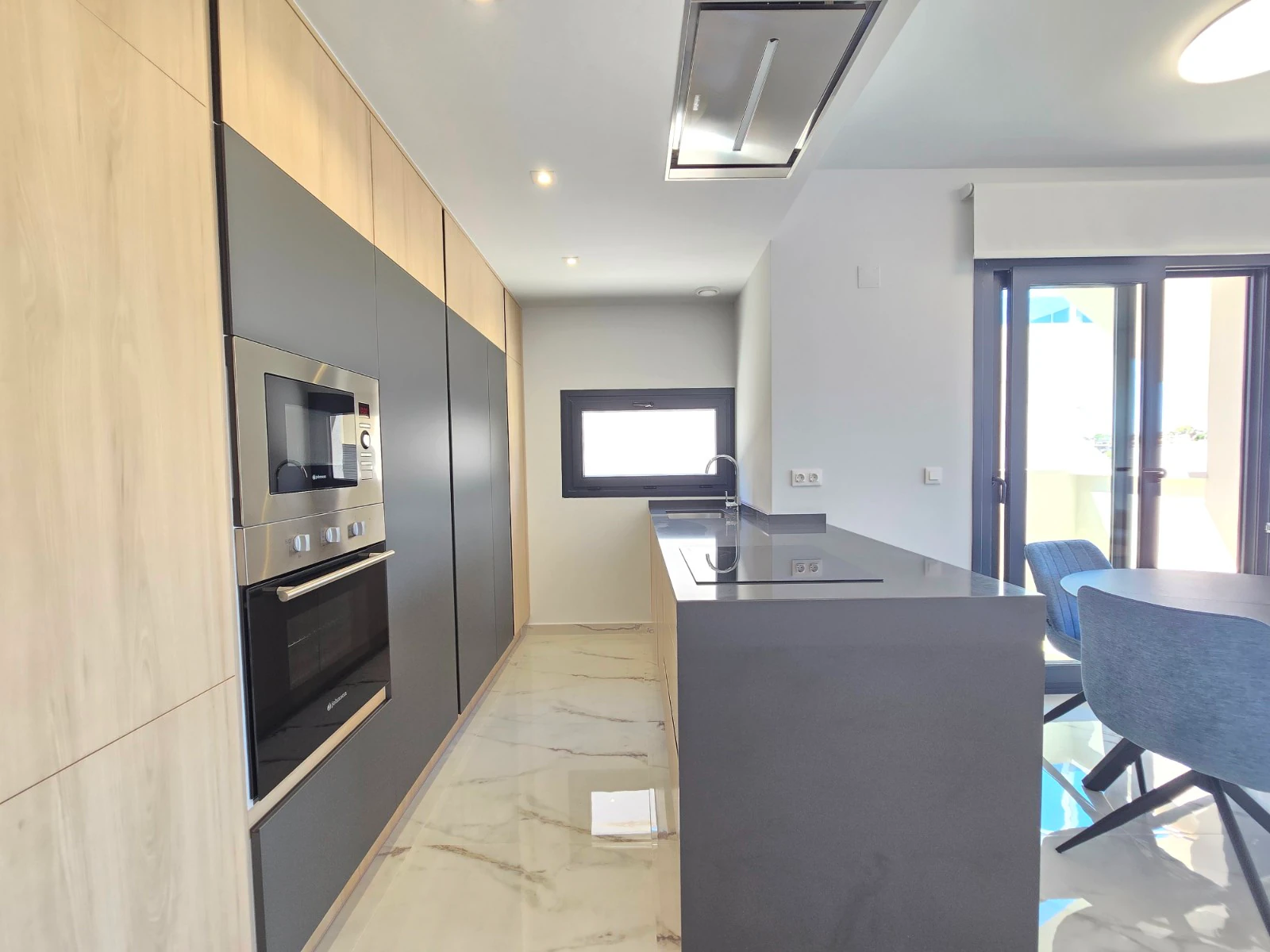 Apartament na sprzedaż w Orihuela Costa *