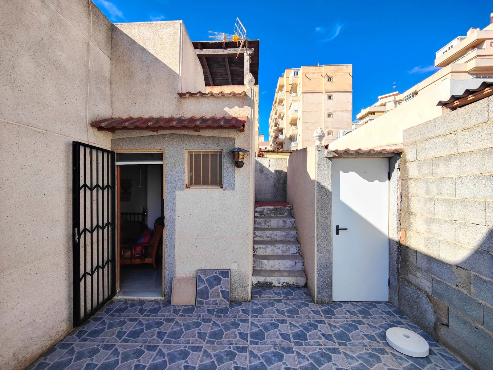 Dom bliźniaczy na sprzedaż w Torrevieja