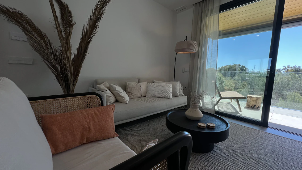 Apartament na sprzedaż w Las Colinas Golf Resort