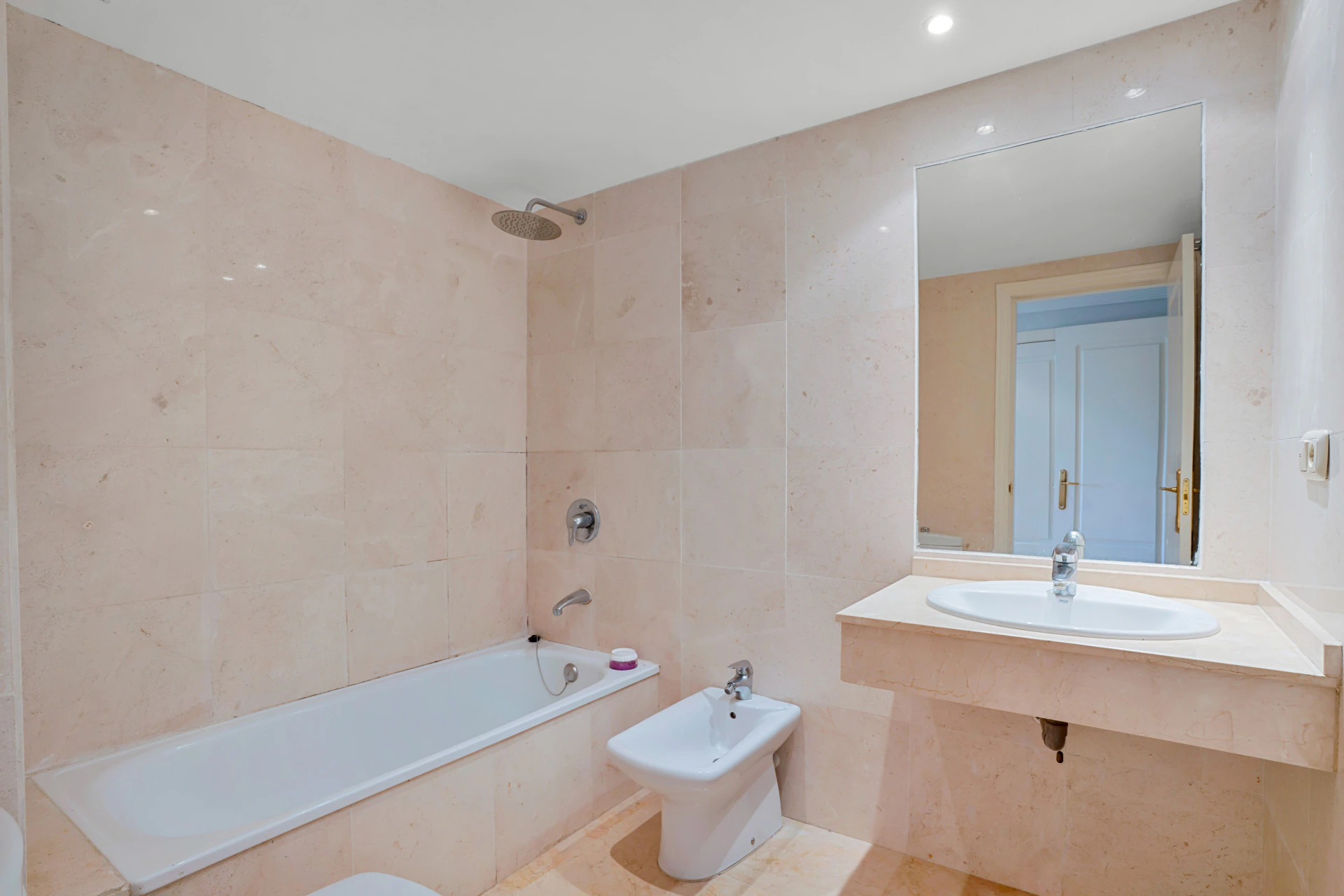 Apartament na sprzedaż w Marbella East