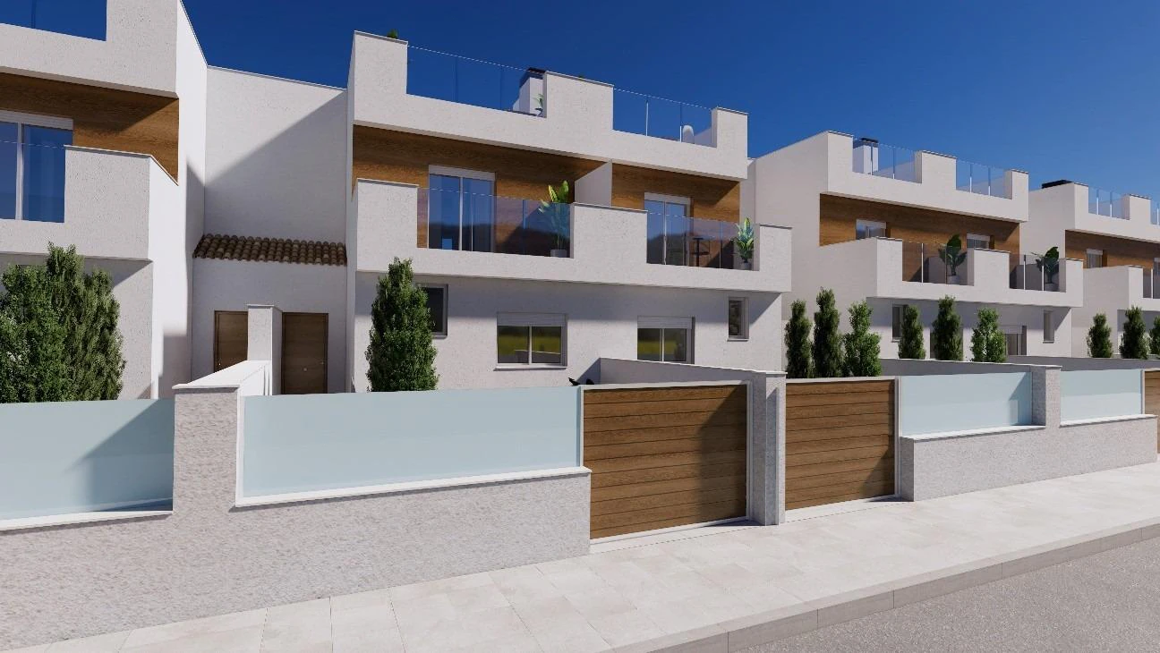 Casa adosada en venta en Los Alcazares