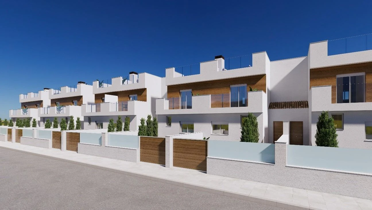 Casa adosada en venta en Los Alcazares