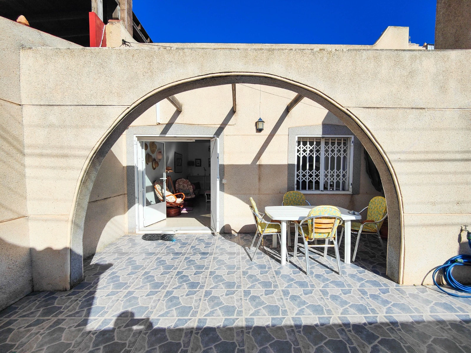 Dom bliźniaczy na sprzedaż w Torrevieja