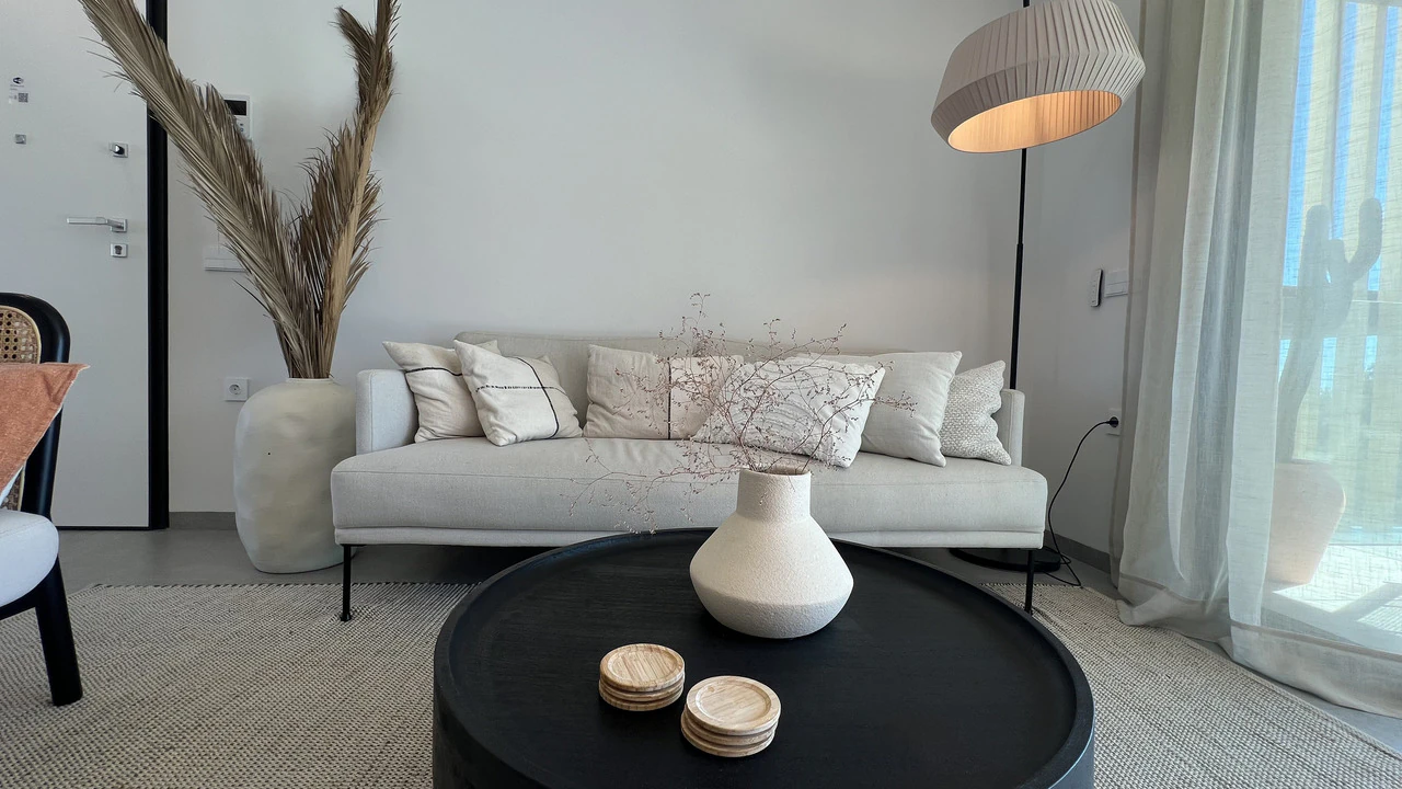 Apartament na sprzedaż w Las Colinas Golf Resort