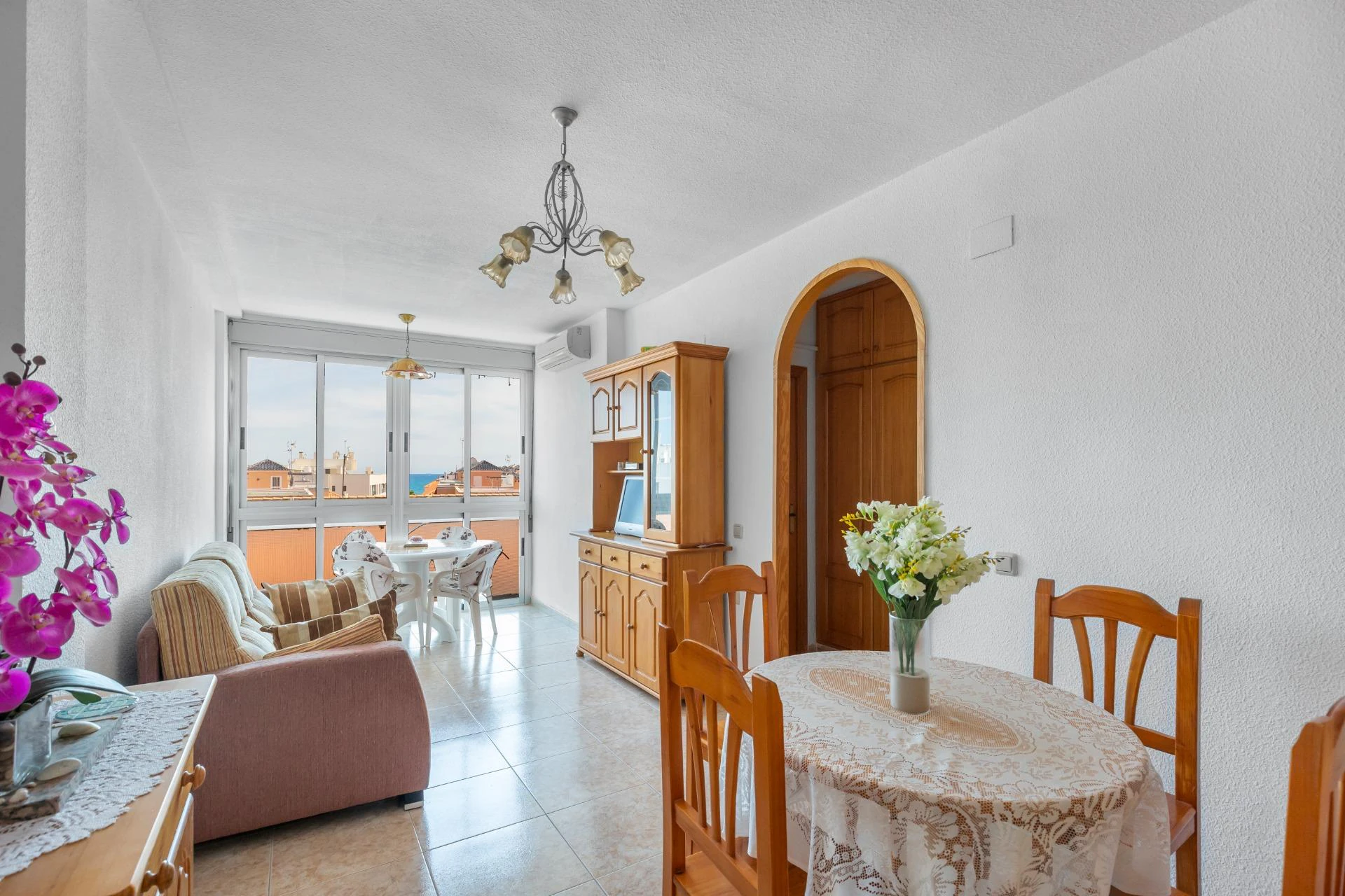 Widok na morze 200 metrów od plaży La Mata