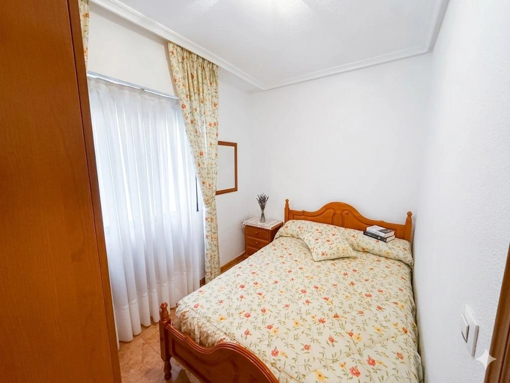 Opportunity 3 bedrooms/2 bathrooms SOUTH Playa del Cura