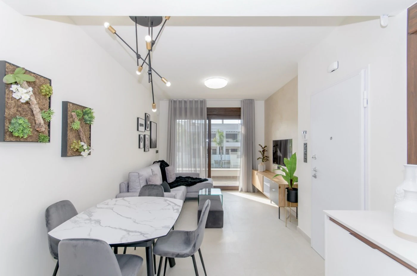 Bungalow na sprzedaż w Torrevieja