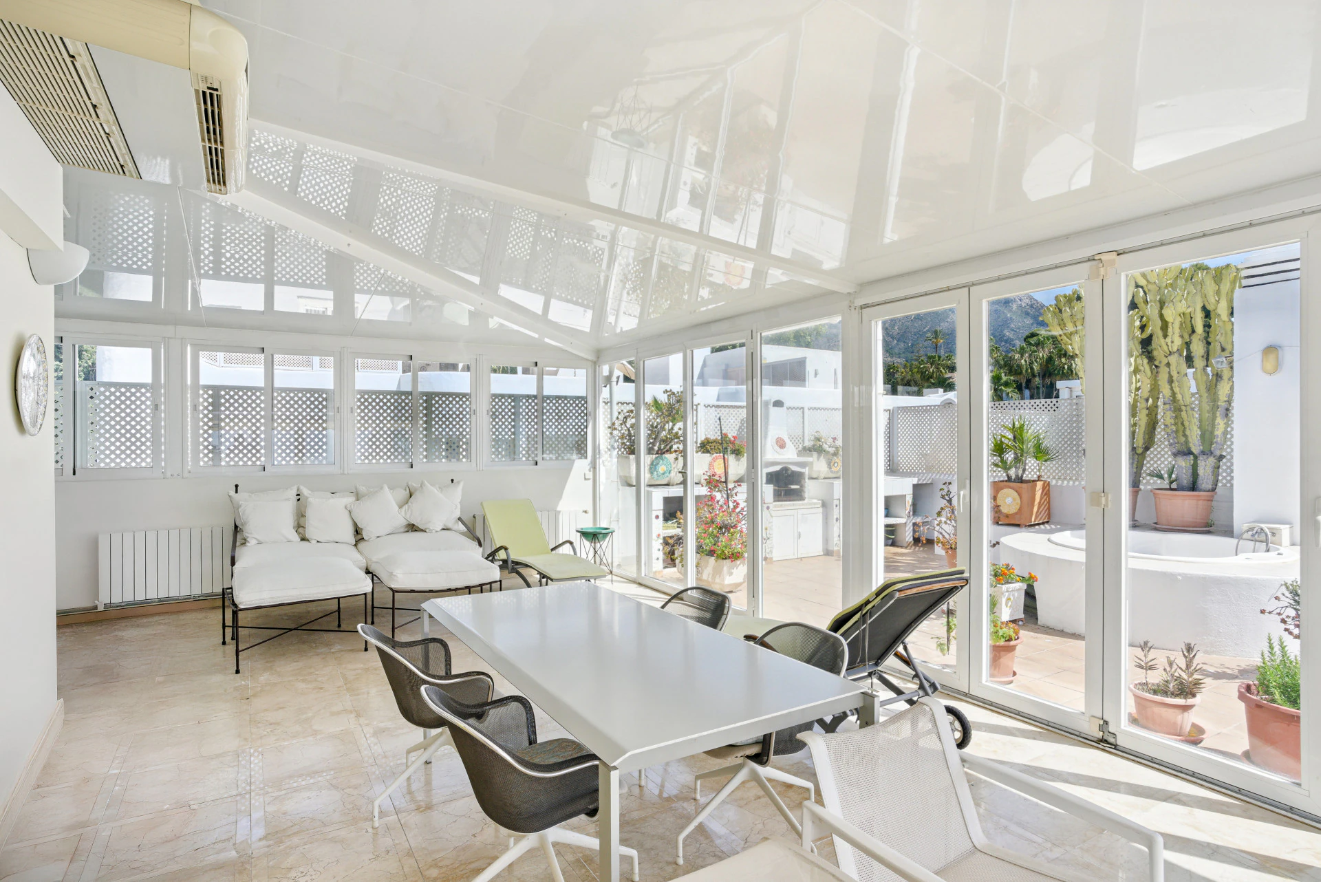 Penthouse na sprzedaż w Marbella Golden Mile