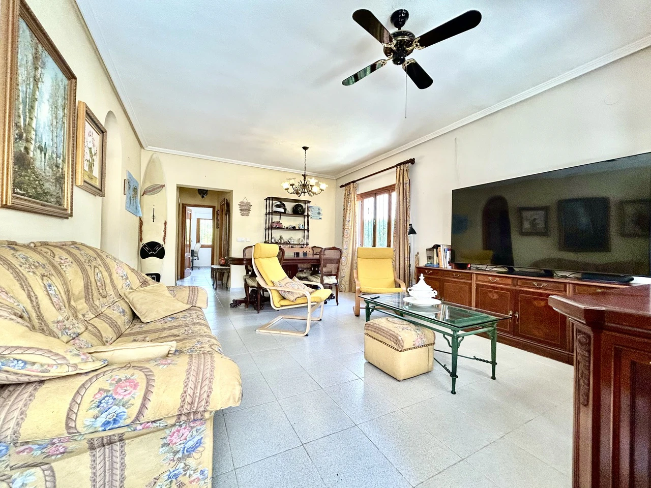 Villa for sale in La Zenia