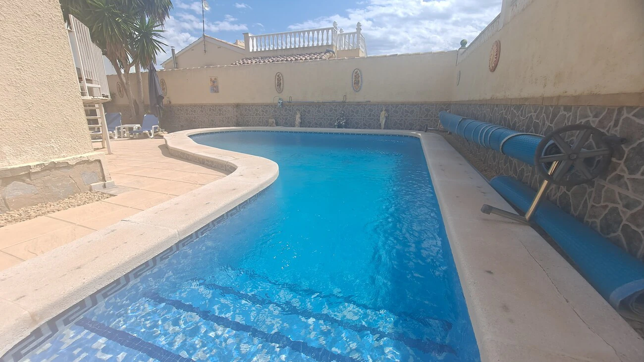 Шале/Вилла на продажа в Villamartin