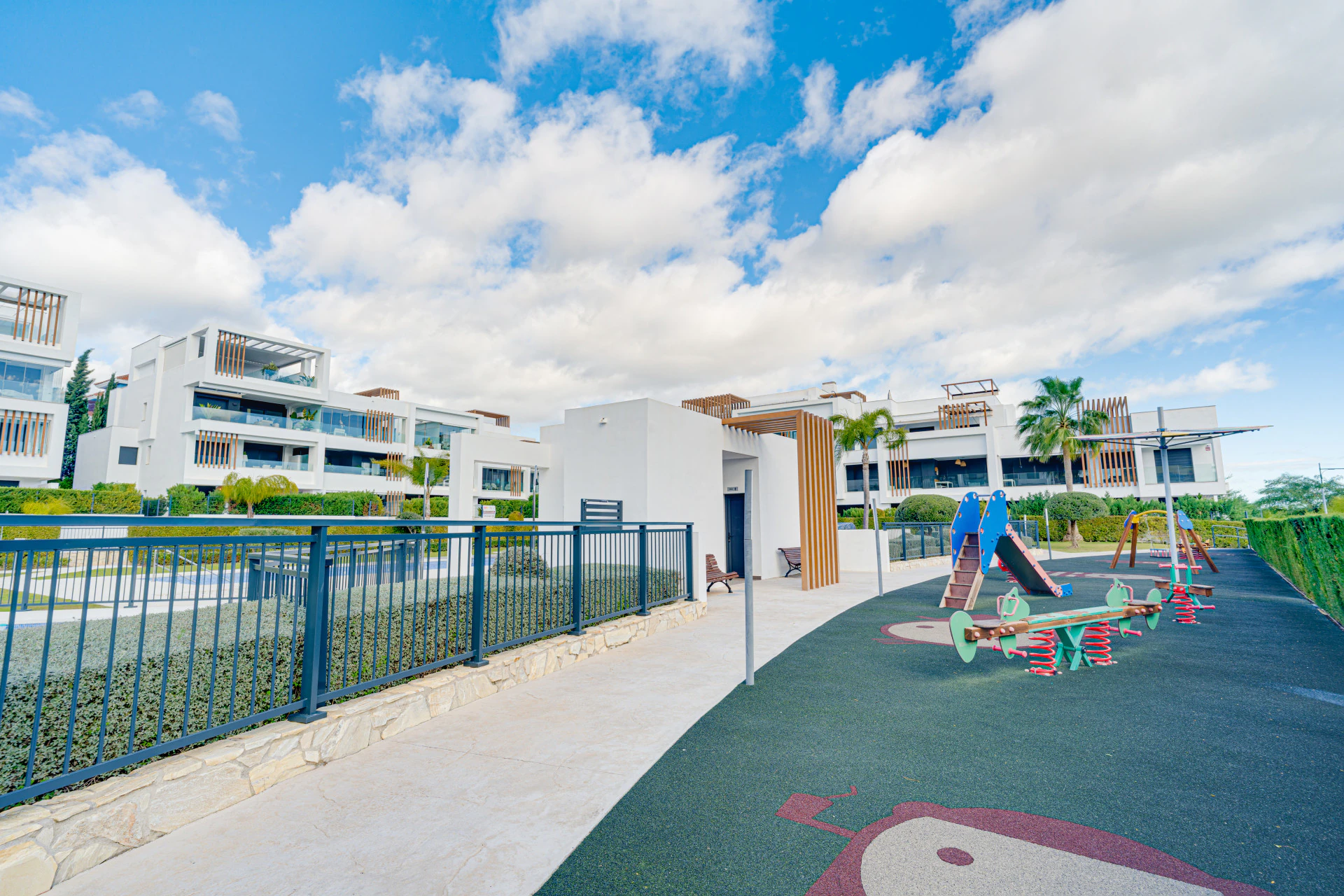 Apartment for sale in Estepona