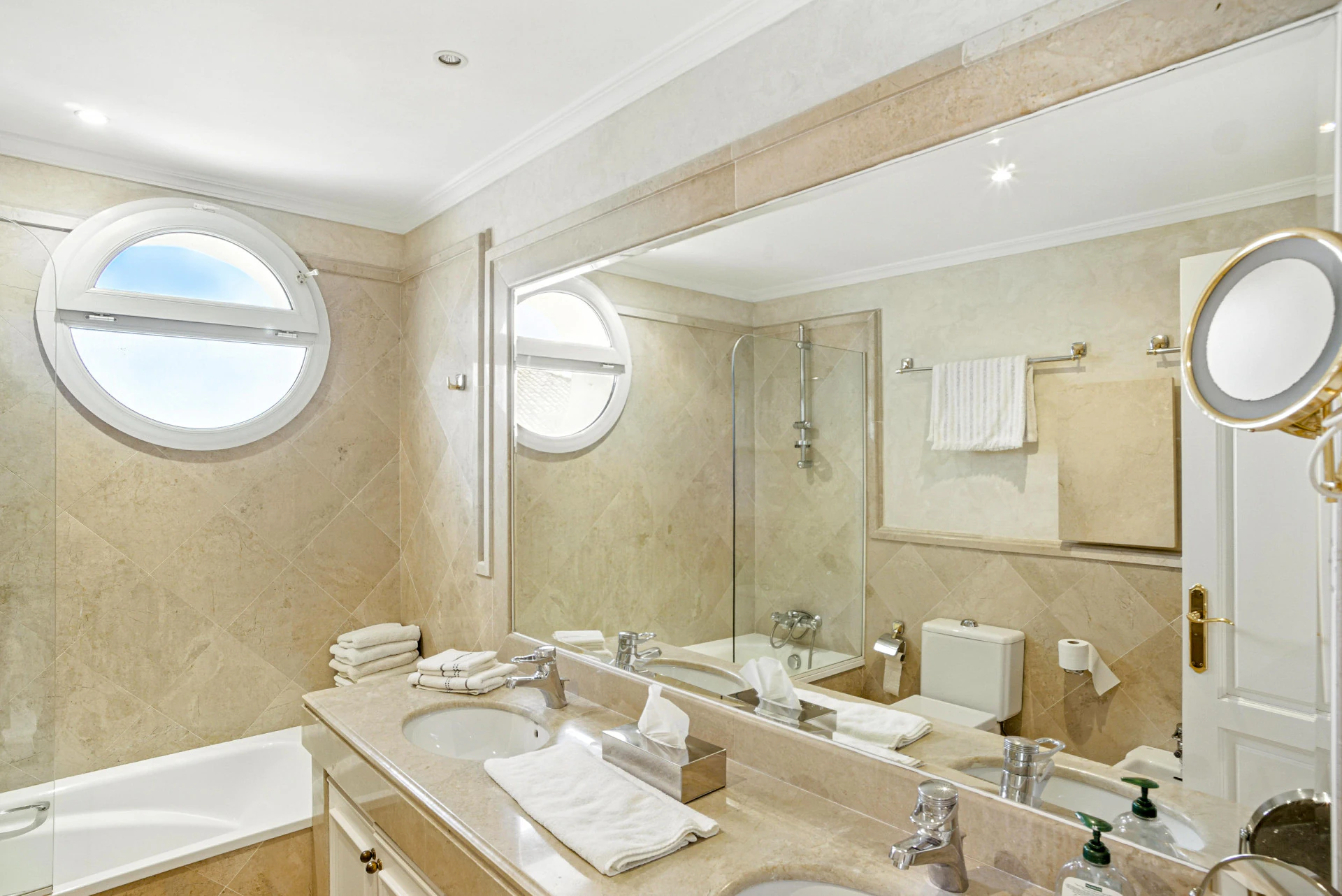 Penthouse na sprzedaż w Marbella Golden Mile