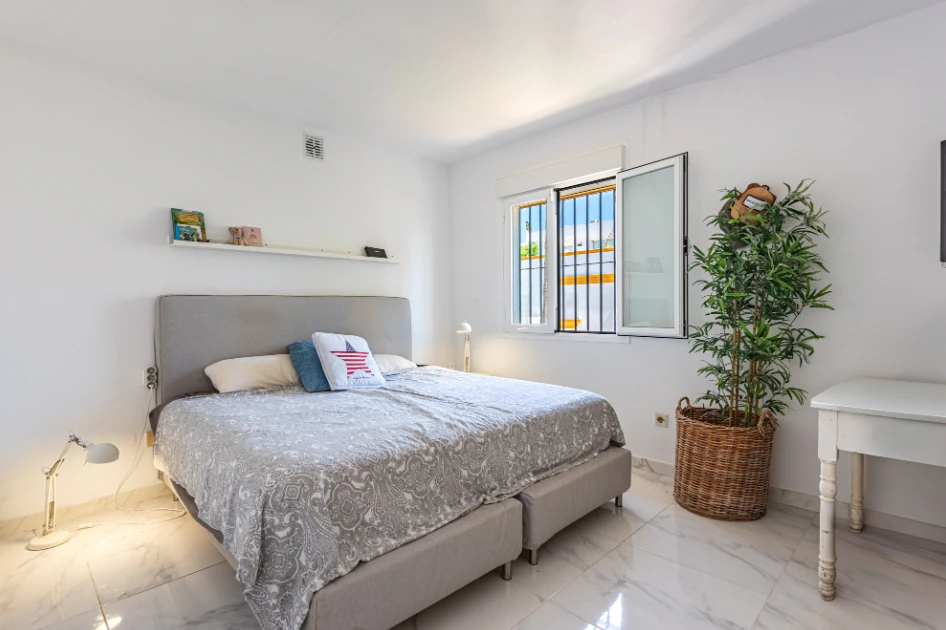 Dom bliźniaczy na sprzedaż w Marbella Golden Mile