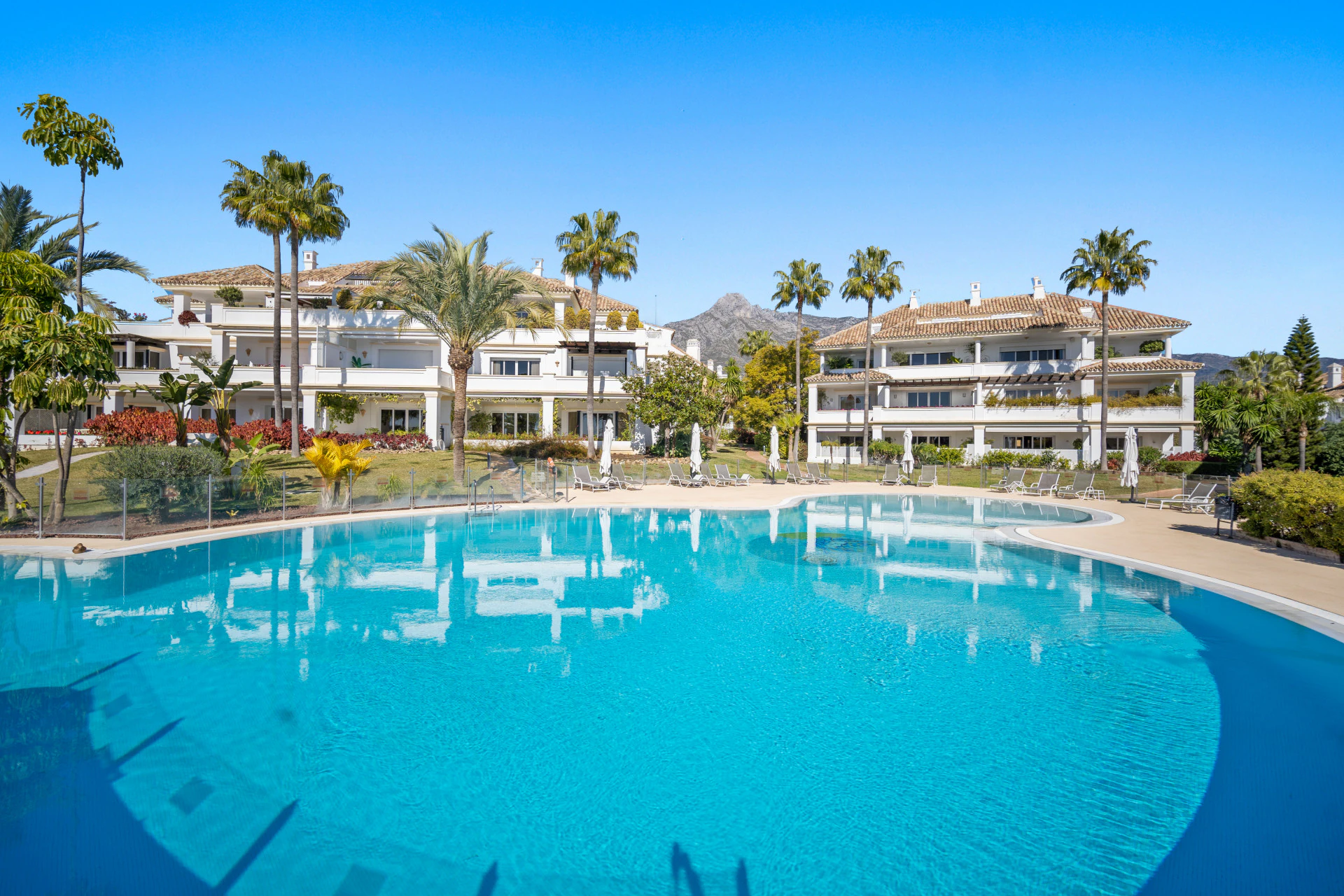 Penthouse na sprzedaż w Marbella Golden Mile