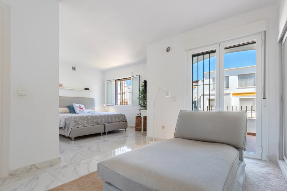 Dom bliźniaczy na sprzedaż w Marbella Golden Mile