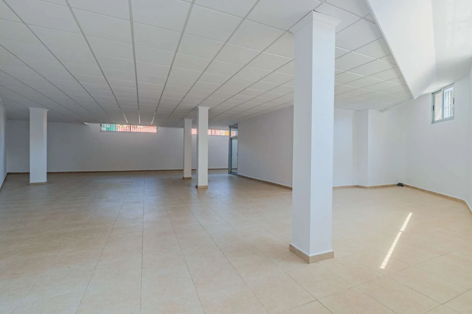 Lokale użytkowe na sprzedaż w Torrevieja