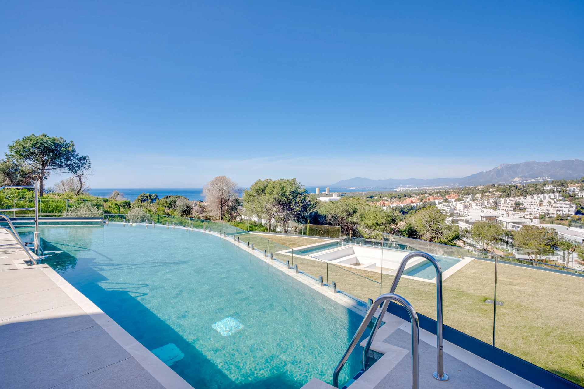 Apartament na sprzedaż w Marbella East