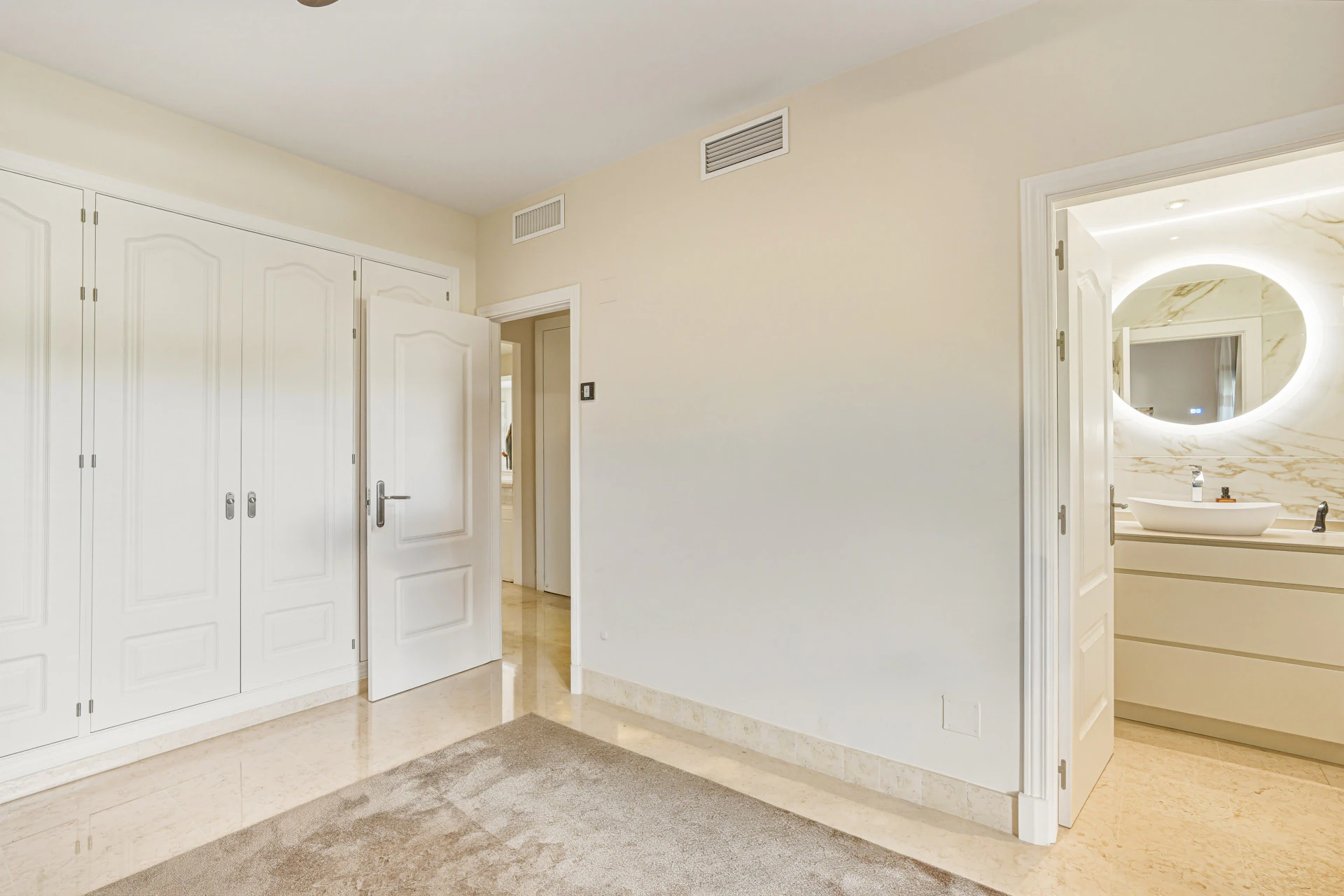 Apartament na sprzedaż w Benahavis