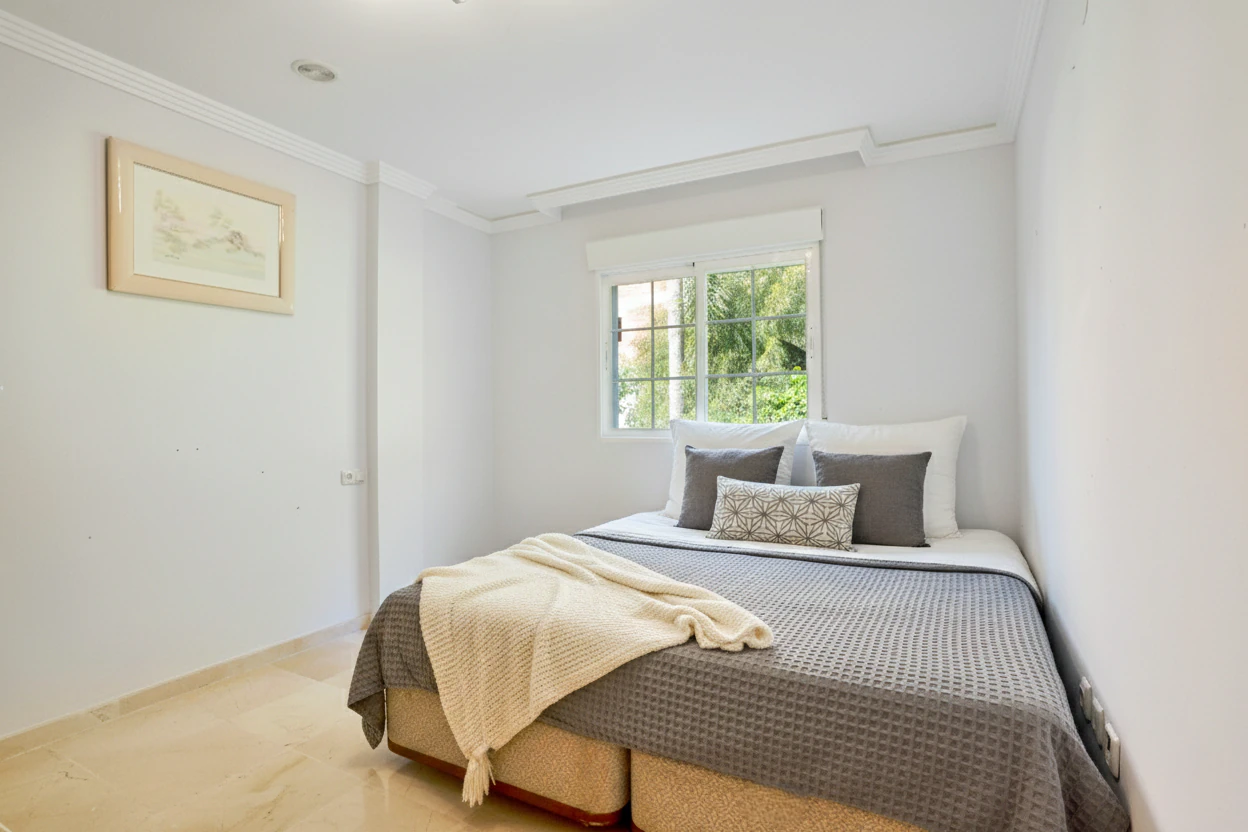 Apartment for sale in Marbella East
