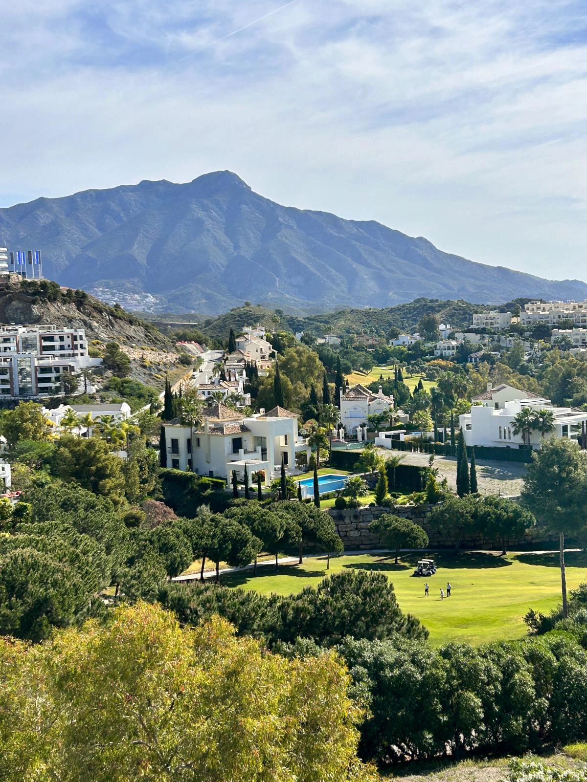 Apartamento en venta en Benahavis