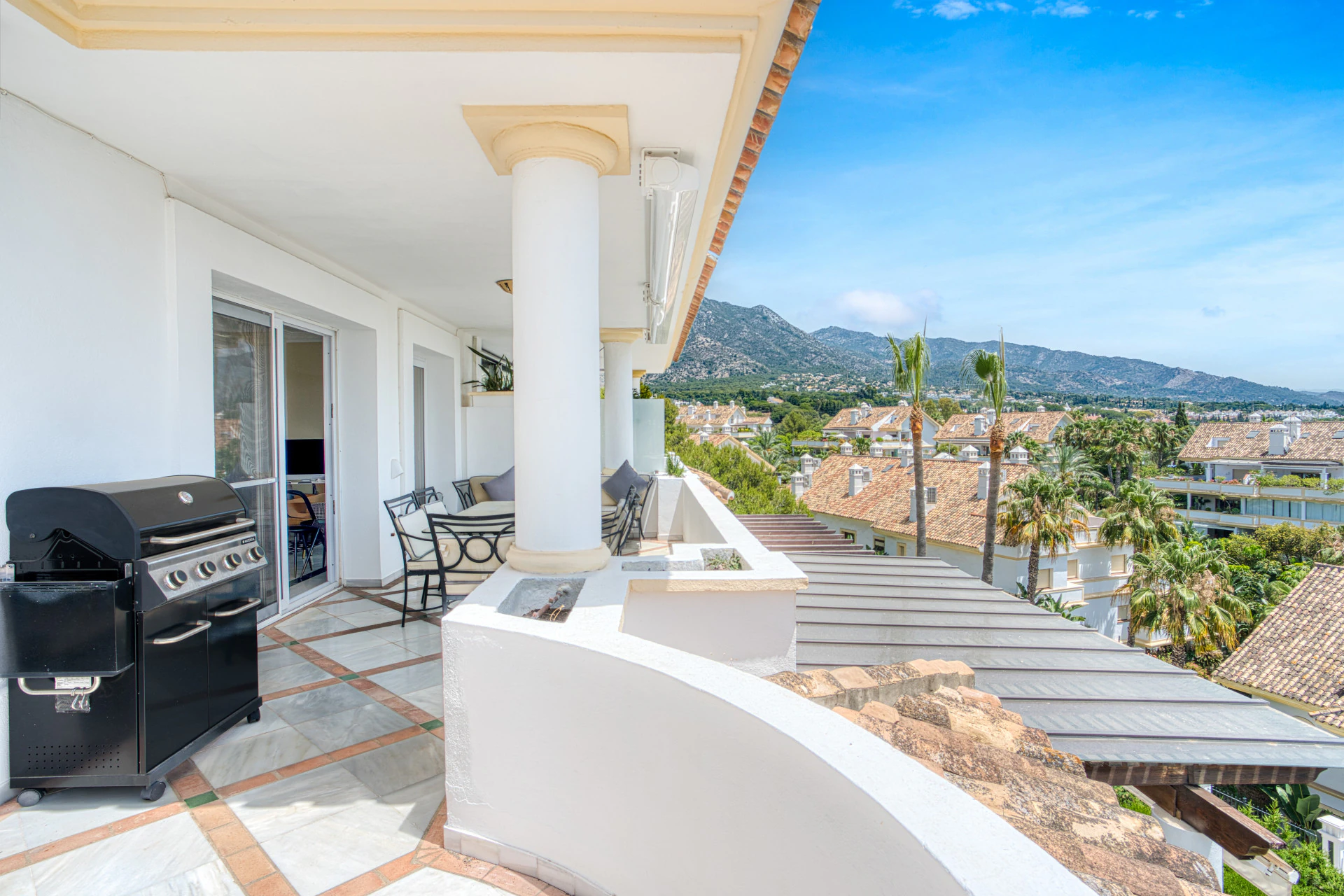 Penthouse na sprzedaż w Marbella Golden Mile