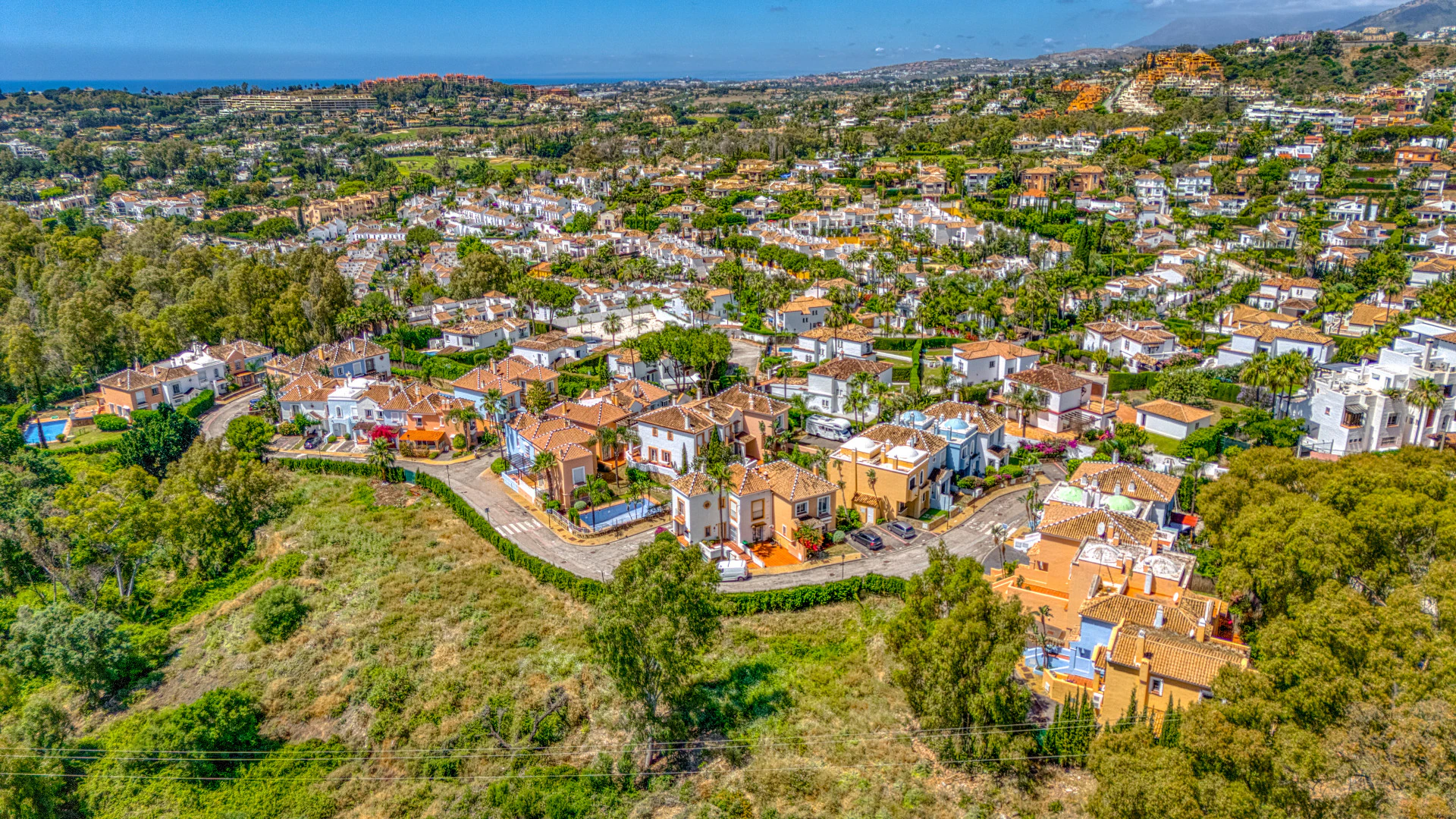Dom bliźniaczy na sprzedaż w Nueva Andalucia