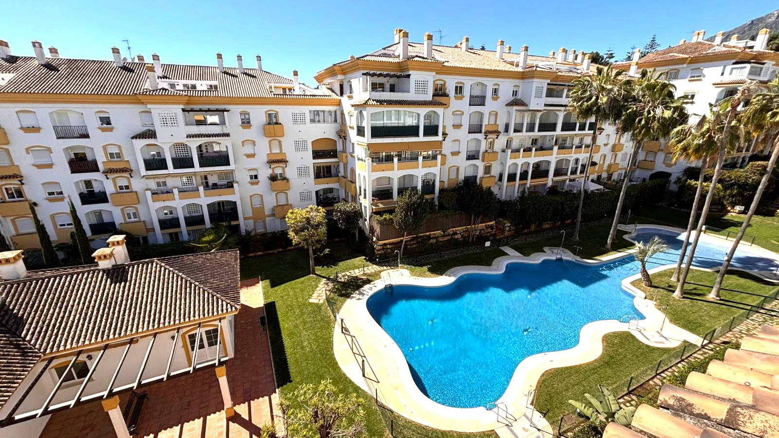 Penthouse na sprzedaż w Marbella Golden Mile