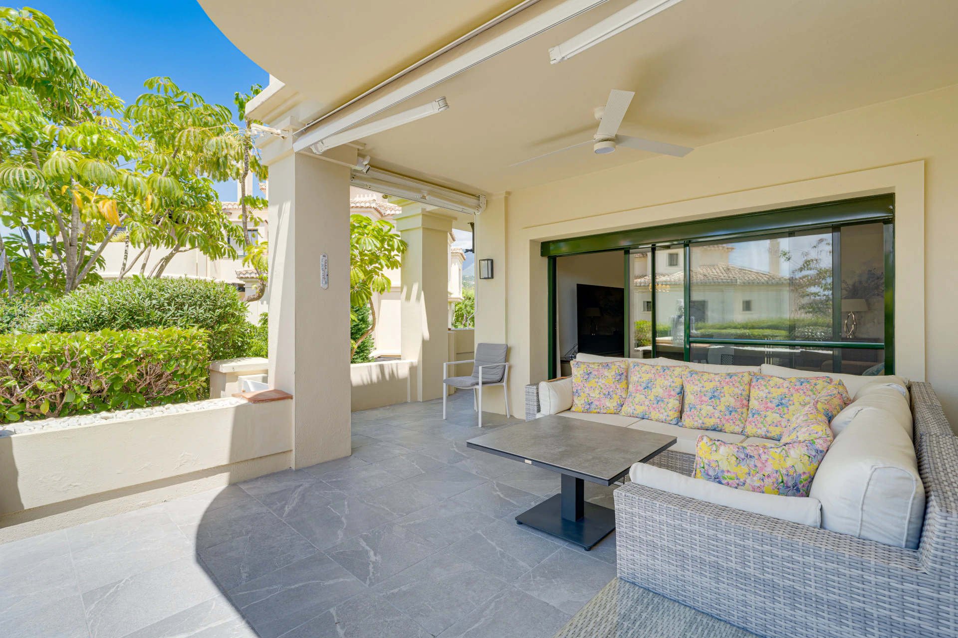 Apartament na sprzedaż w Benahavis