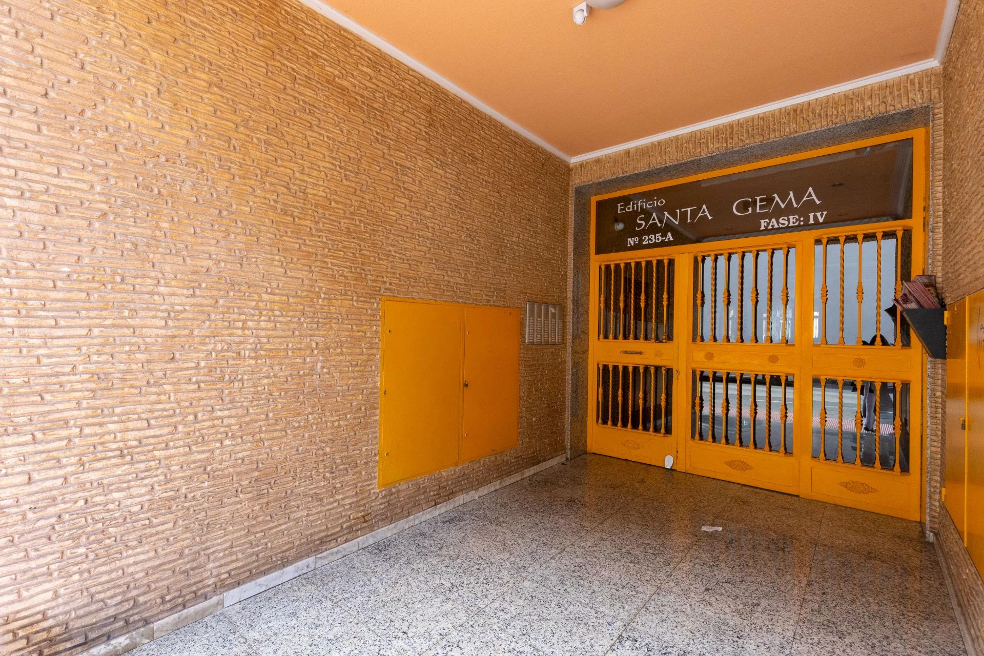 Studio z basenem i południową ekspozycją, 700 m od Playa del Cura w Torrevieja
