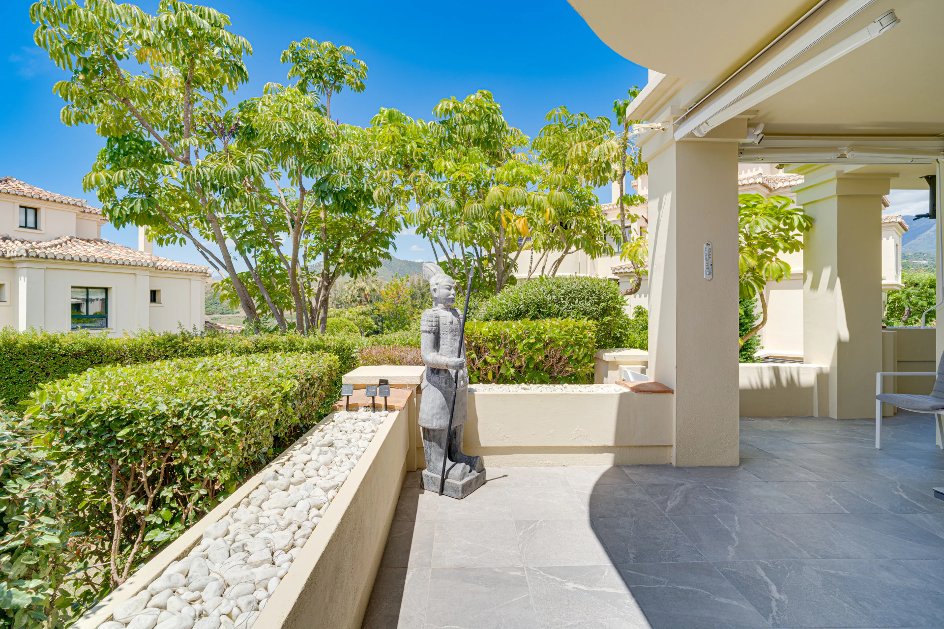 Apartament na sprzedaż w Benahavis
