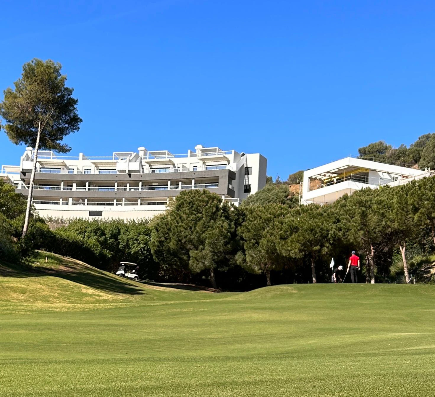 Apartamento en venta en Benahavis