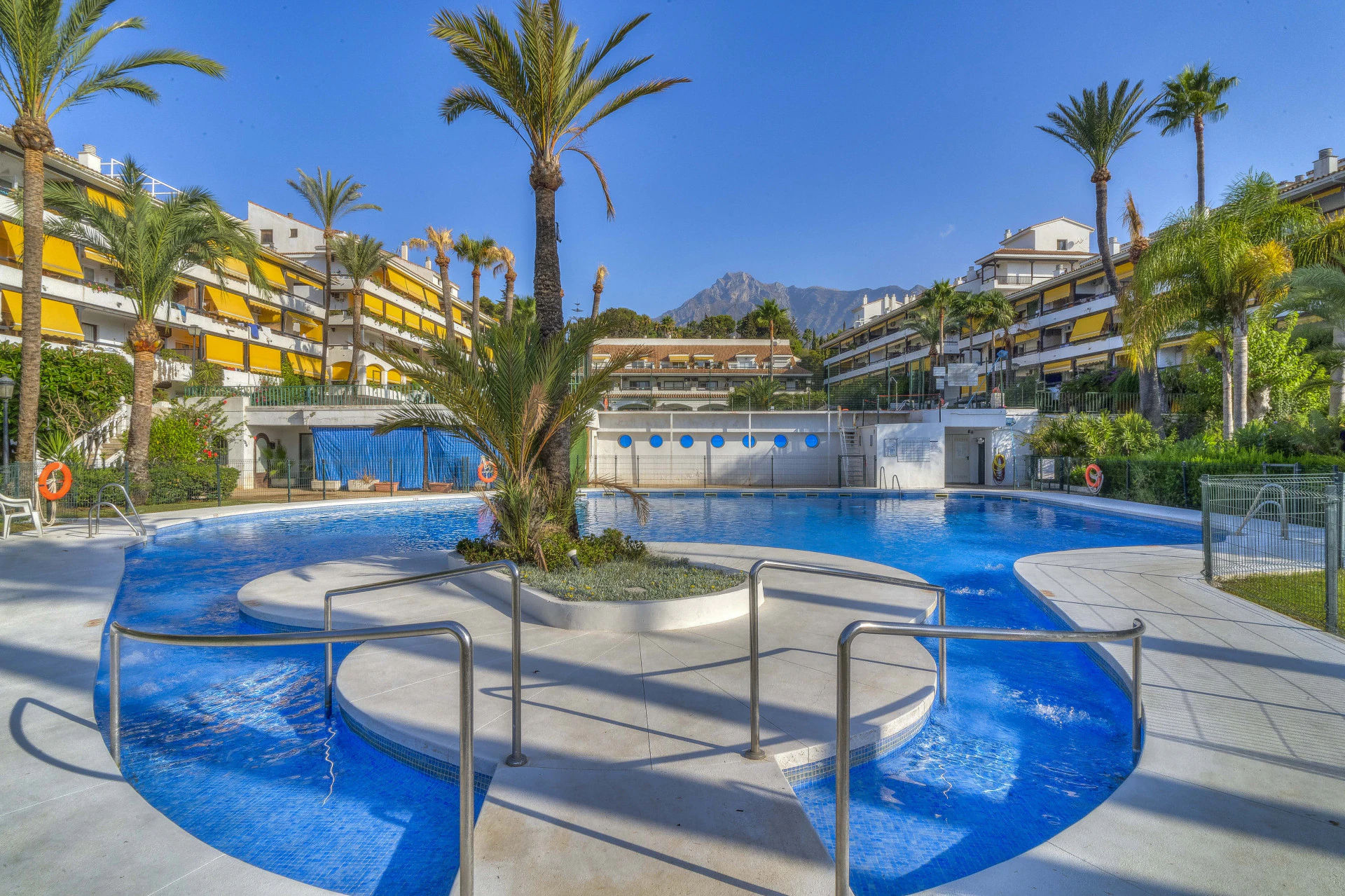 Penthouse na sprzedaż w Marbella Golden Mile
