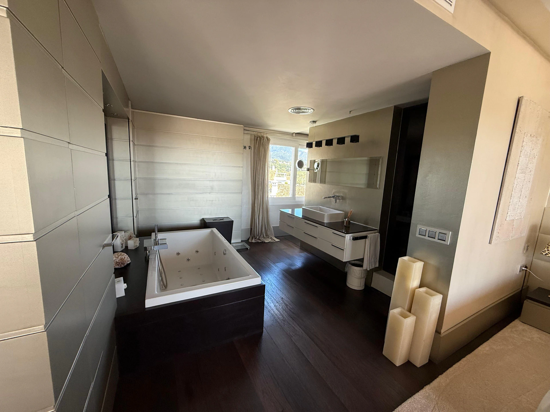Penthouse na sprzedaż w Marbella Golden Mile