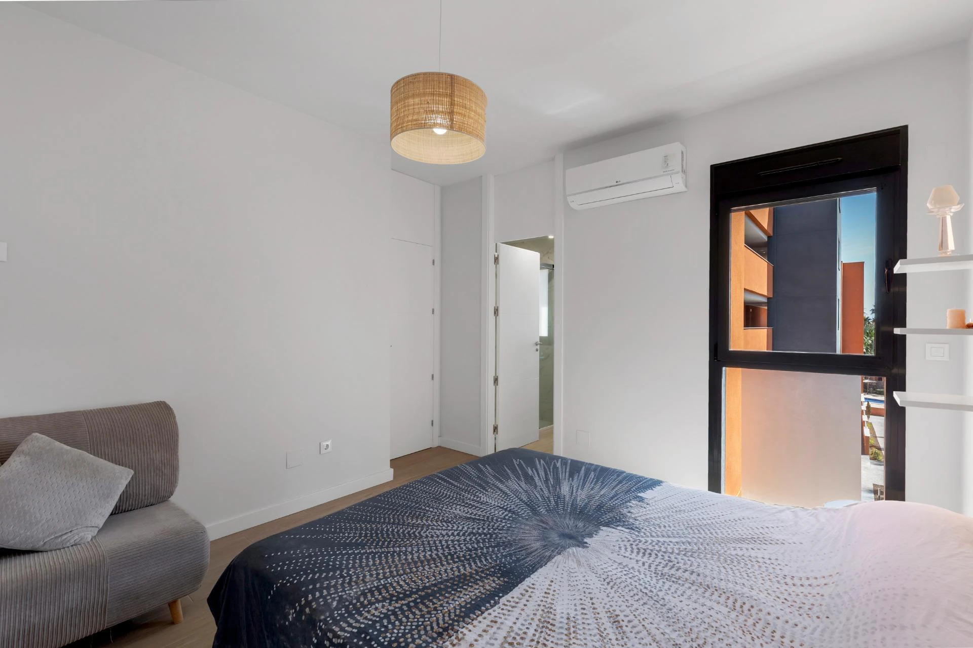 Apartament na drugim piętrze z tarasem 35 m2 – Palapagolf II