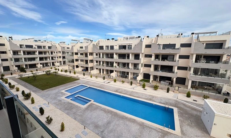 Apartamento en venta en Orihuela Costa