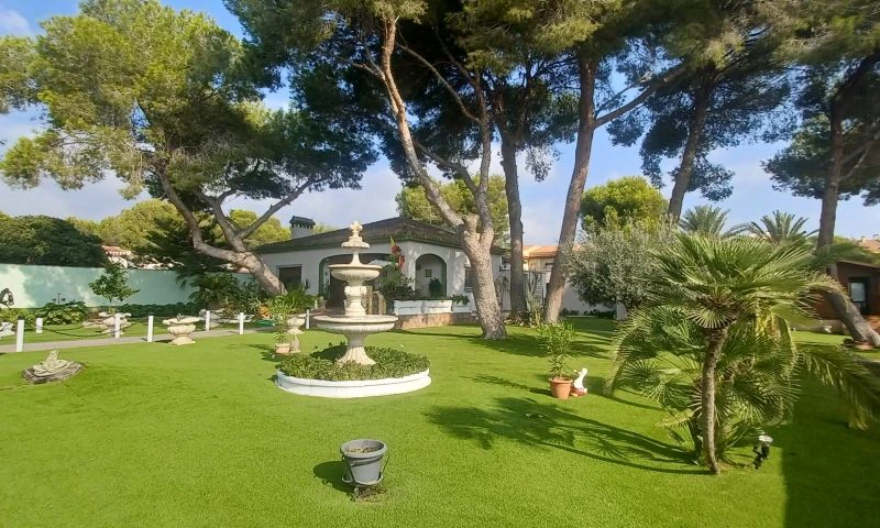 Willa na sprzedaż w Orihuela Costa