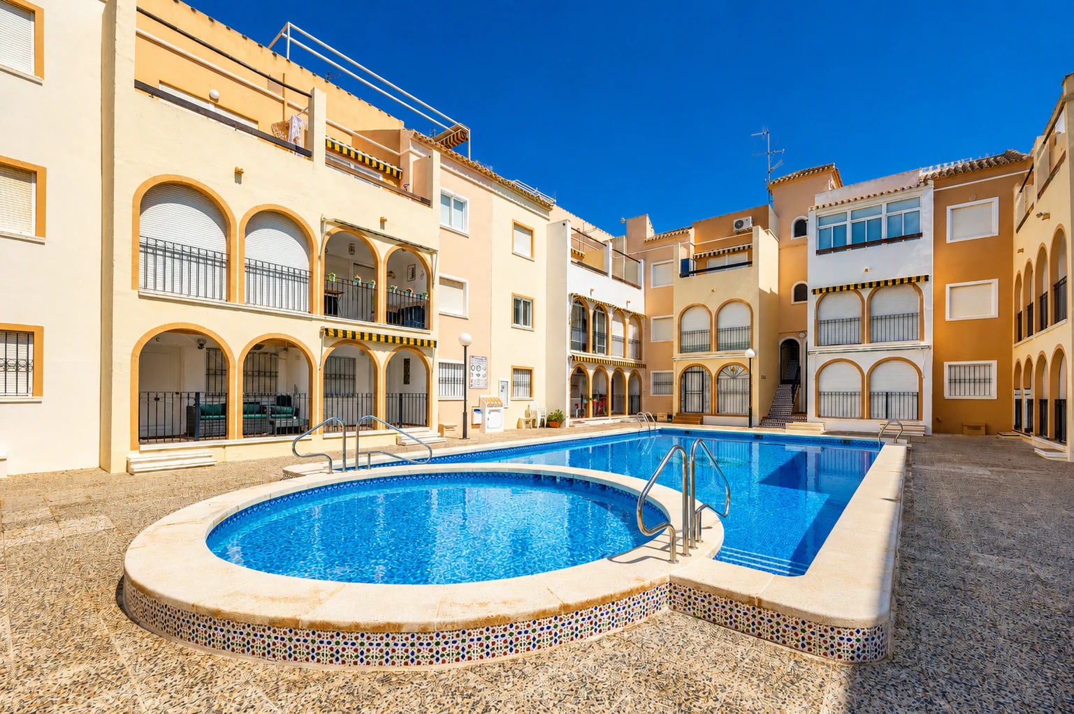 Bungalow na sprzedaż w Torrevieja