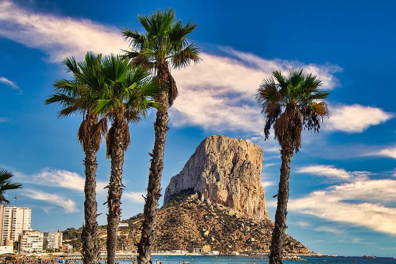 Les meilleurs quartiers de Calpe pour les nomades numériques, les couples, les familles et les retraités